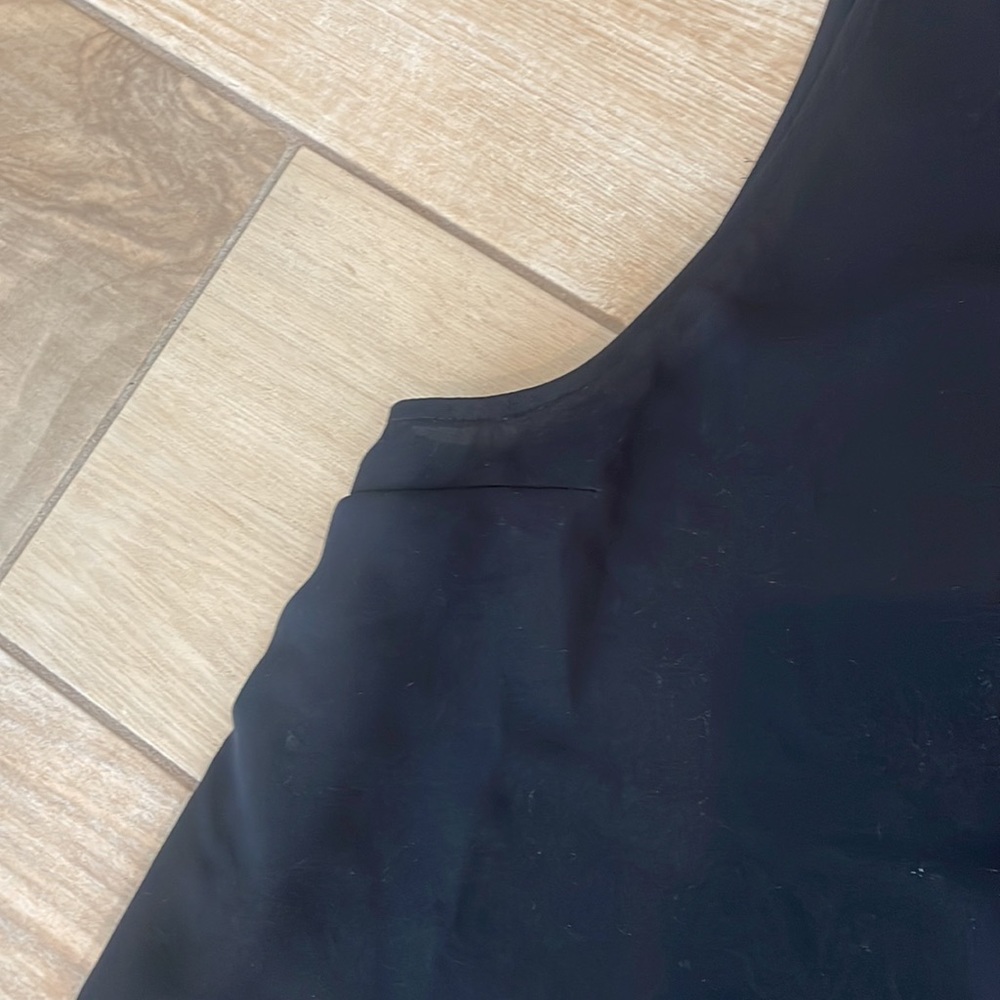 Forever 21 contemporary black tank top blouse - Picture 3 of 4